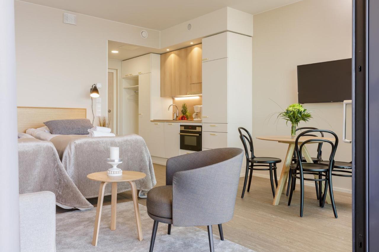 Marina Chalets Studios By Hiekka Booking - Sisaeltaeae Liinavaatteet Ja Loppusiivouksen Kalajoki Pokój zdjęcie