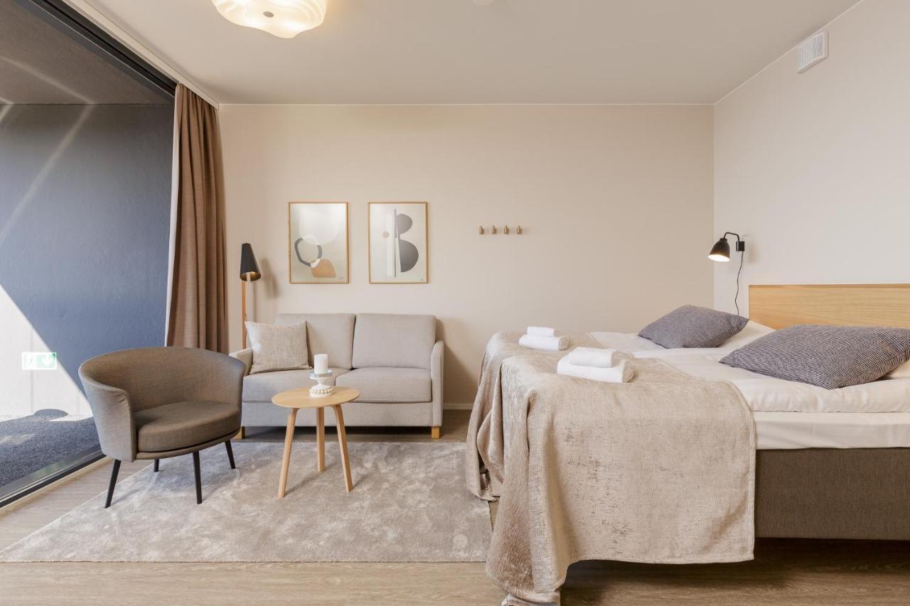 Marina Chalets Studios By Hiekka Booking - Sisaeltaeae Liinavaatteet Ja Loppusiivouksen Kalajoki Pokój zdjęcie